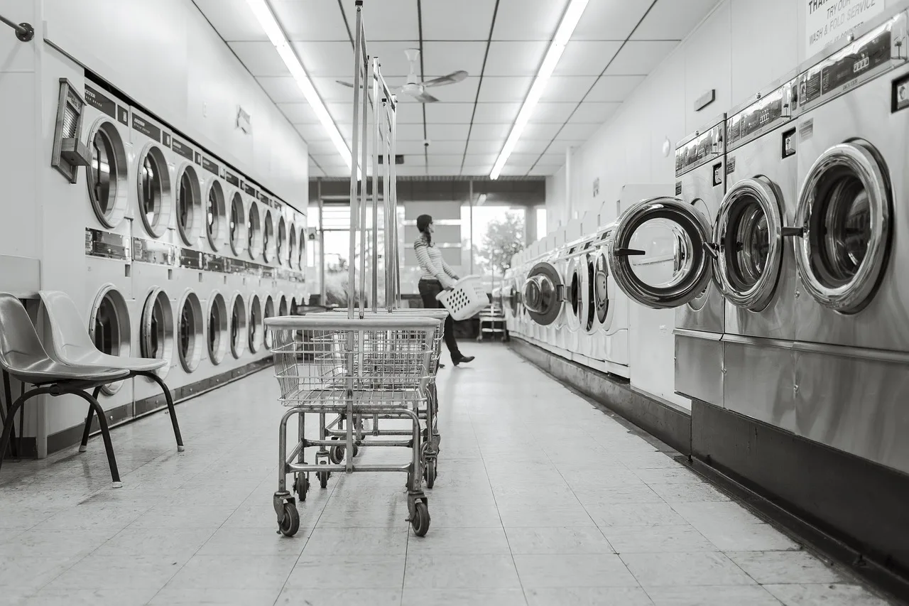 laundry saloon, laundry, person, washing machines, clean, wash, housework, washer, clothes, domestic, laundromat, dryers, carts, baskets, laundry, laundry, laundry, laundry, laundry, laundromat. Measuring service quality in a laundromat owners
