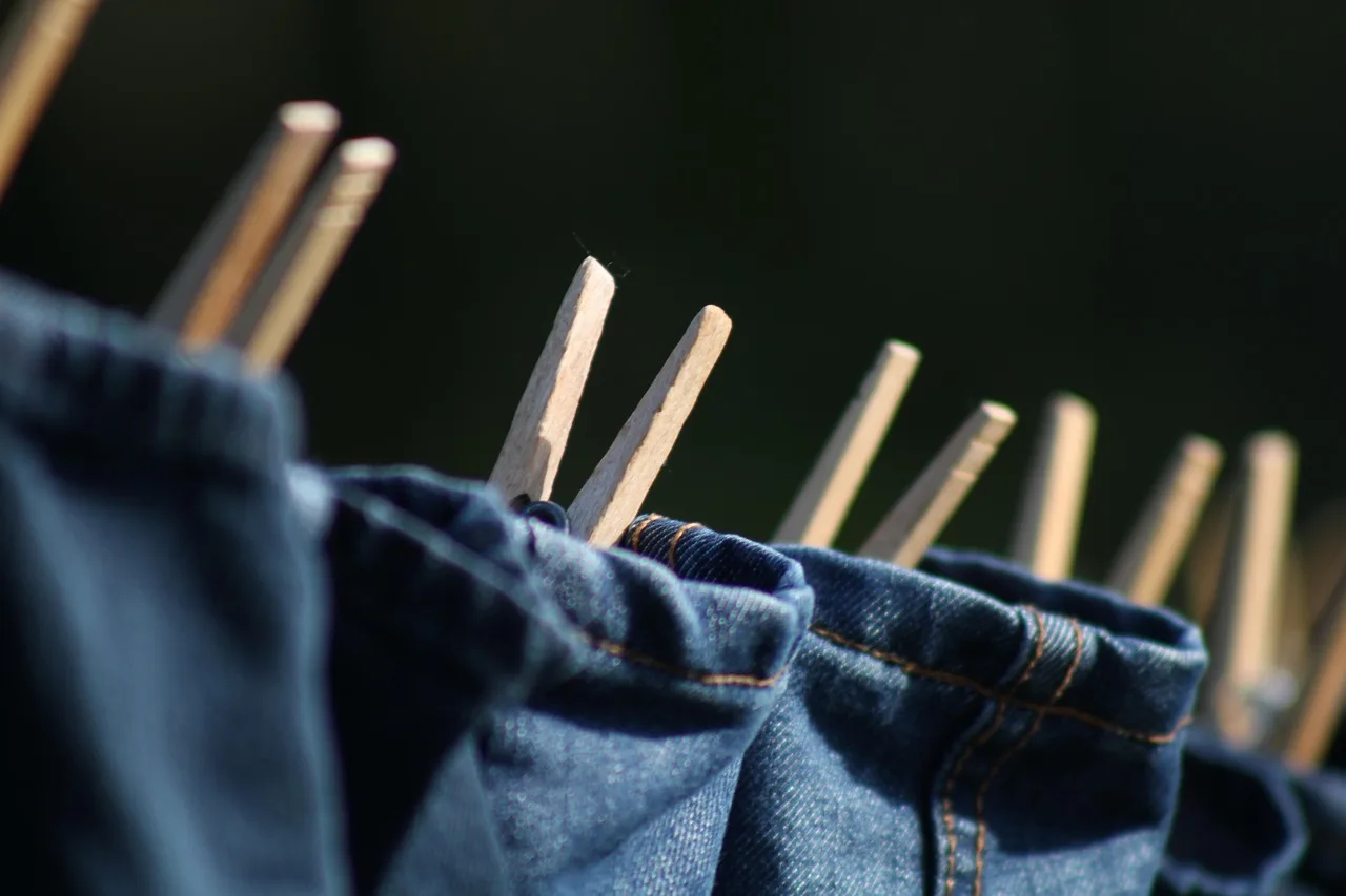 clothes pins, wash, laundry, clothes line, pants, jeans, dry, denim, laundry, laundry, laundry, laundry, laundry, pants, jeans, dry. Laundromat plan: the questions that matter